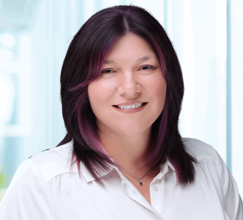 Headshots (900 x 816 px) (17)